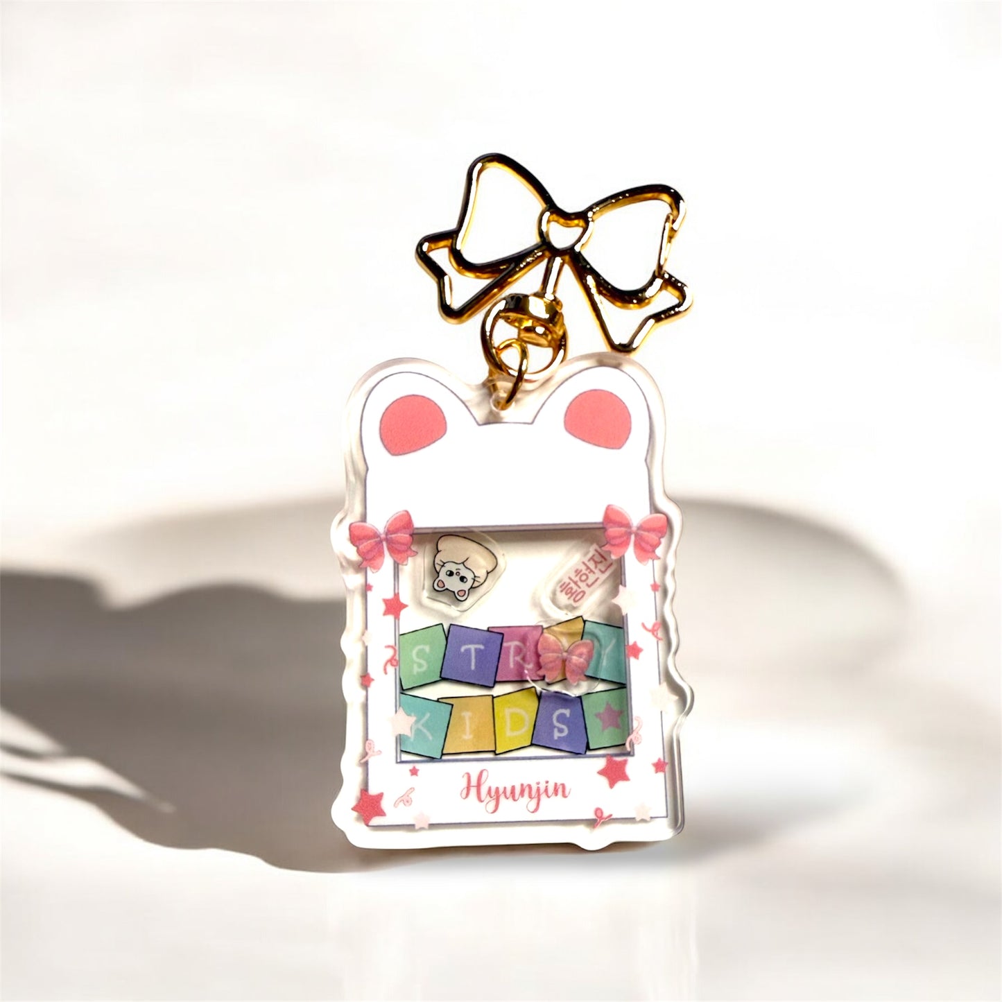 K55 - Hyunjin Stray Kids Shaker Keychain